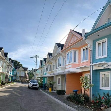 3 Bedrooms 3 Baths Victorian Style Townhouse Fully Furnished Batangas Exterior foto
